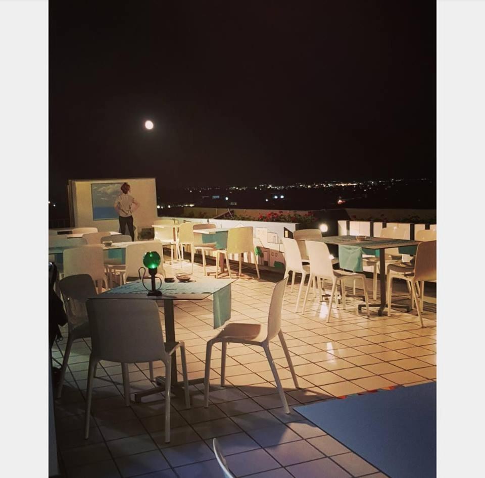 Hotel Intervallo Torre Lapillo Exterior photo